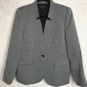 TAHARI  Black And White Suit Size M